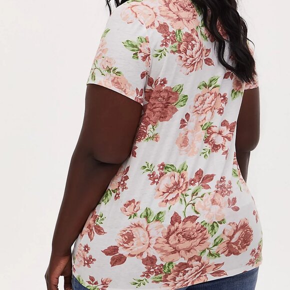 Plus Size 3X or 4X Womens Floral TORRID Summer Spring t-shirt top NWOT Classic - Picture 2 of 3